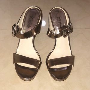 Michael Kors New Silver Heels - BEAUTIFUL ❣️